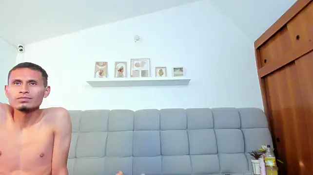 axcel_anny stripchat live cam model