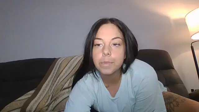 madzbailey stripchat live cam model