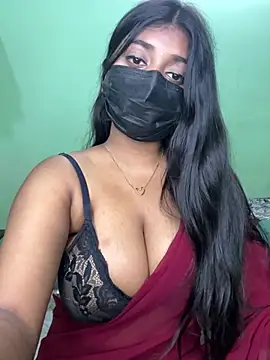 Ishaani_0 stripchat live cam model