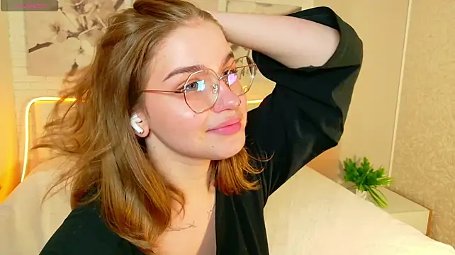 SophieMurrr stripchat live cam model