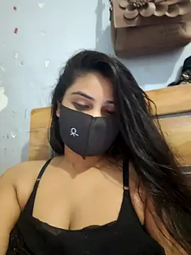Hot-Soniya733 stripchat live cam model