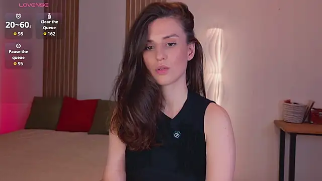 _Esmeraldiya stripchat live cam model