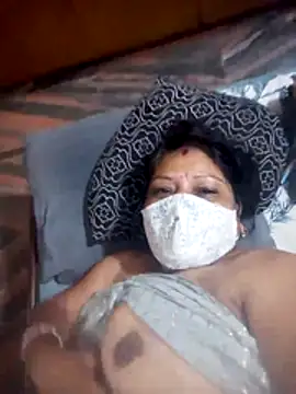 Sexy_bhabi36 stripchat live cam model