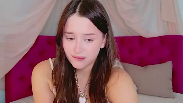 EvaBonni stripchat live cam model