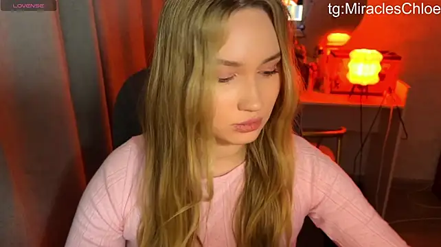 ChloeMillerMeow stripchat live cam model