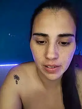 kariciasecreta stripchat live cam model