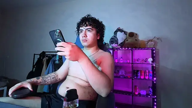 _ELIGOS_ stripchat live cam model