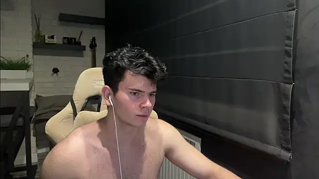 dinovl stripchat live cam model