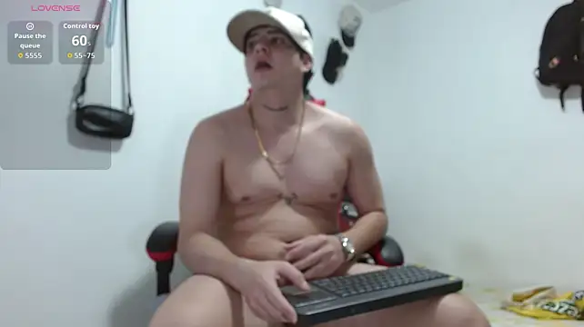 Fozil_Dvice stripchat live cam model