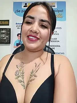 MAYE__13 stripchat live cam model