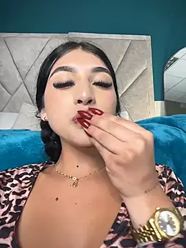 BadLilAngelXXX stripchat live cam model