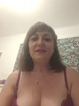 SaraGina stripchat live cam model
