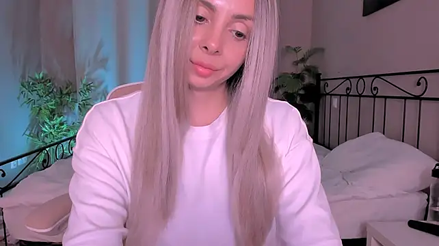 VelvetEliza stripchat live cam model