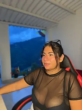 bunnysamy stripchat live cam model