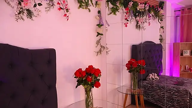 Domenica_Dupont stripchat live cam model