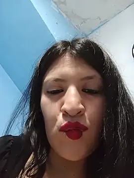 rousevelvet stripchat live cam model