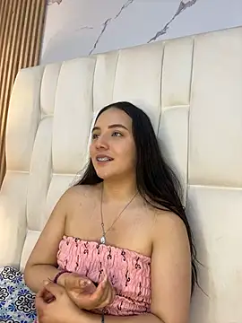 Emily_Trujillo stripchat live cam model