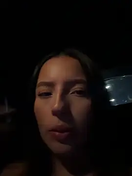 Sofia18_pinkk stripchat live cam model