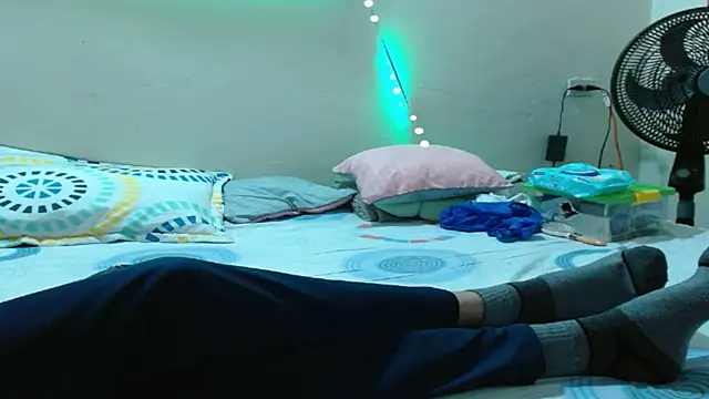 coplehot27 stripchat live cam model