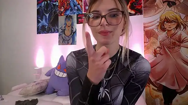RosieCheeks_ stripchat live cam model