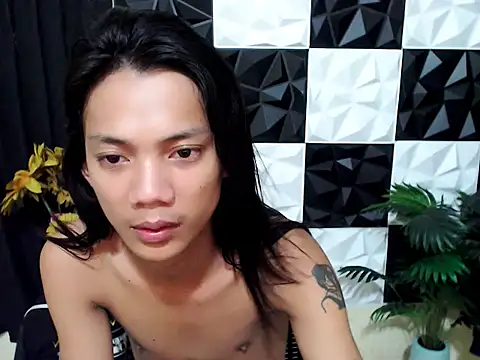 XwildCUcumberX stripchat live cam model