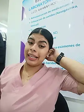 SOFIA-11_ stripchat live cam model