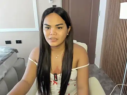 Kendallfoxx stripchat live cam model