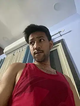 Theguyat12am stripchat live cam model