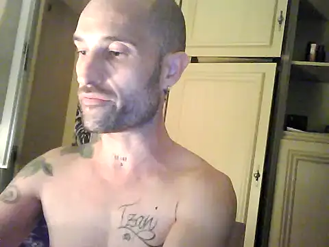 phanton29 stripchat live cam model