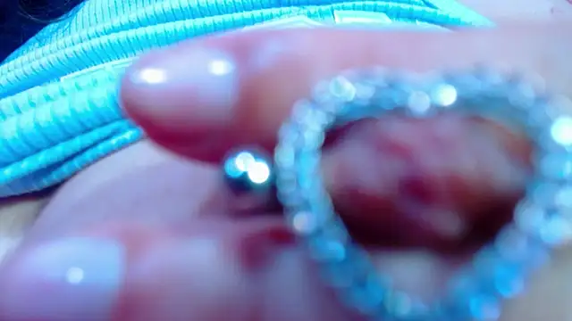 Melli_Malkova stripchat live cam model