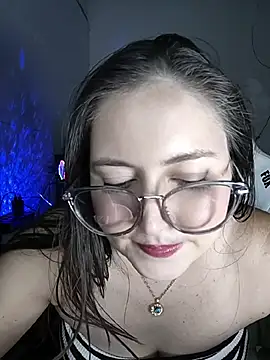 Fetichista23 stripchat live cam model