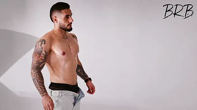 dominic_de_luca stripchat live cam model