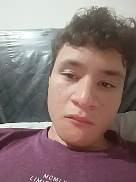 jhtddzv stripchat live cam model