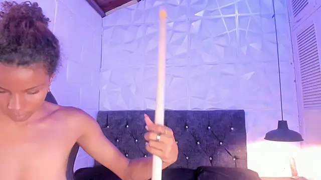 catiusca_dl stripchat live cam model