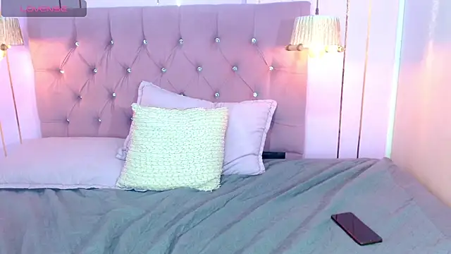 MELANNYANDJAMES stripchat live cam model