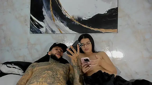 Suzy_and_Nacho1 stripchat live cam model