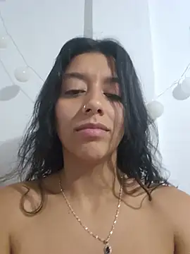 BrittanyDiaz stripchat live cam model