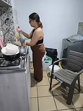 Eimy__saenz stripchat live cam model