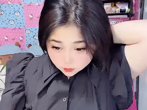 Nhanlu009 stripchat live cam model