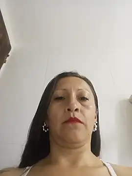 Vely_ stripchat live cam model