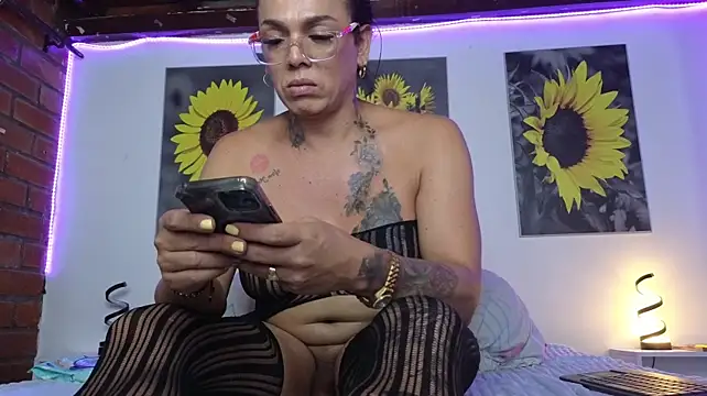 KataLehlla stripchat live cam model