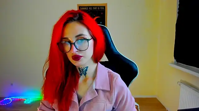 your_tora stripchat live cam model