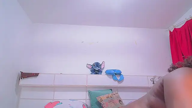 GREATNIPLES stripchat live cam model
