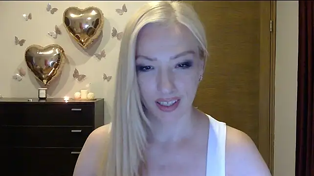 Wild_Silk_Desire stripchat live cam model