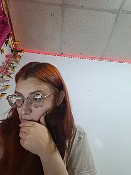 Natalykaty stripchat live cam model