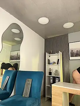 DomBoy_ stripchat live cam model