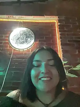 Aly_96 stripchat live cam model