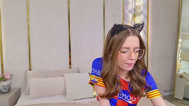 StellaMour stripchat live cam model