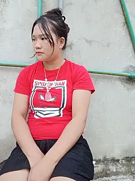 Seli- stripchat live cam model