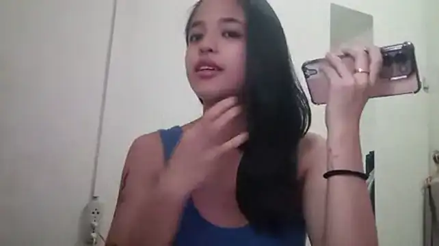 VicentaAltier stripchat live cam model
